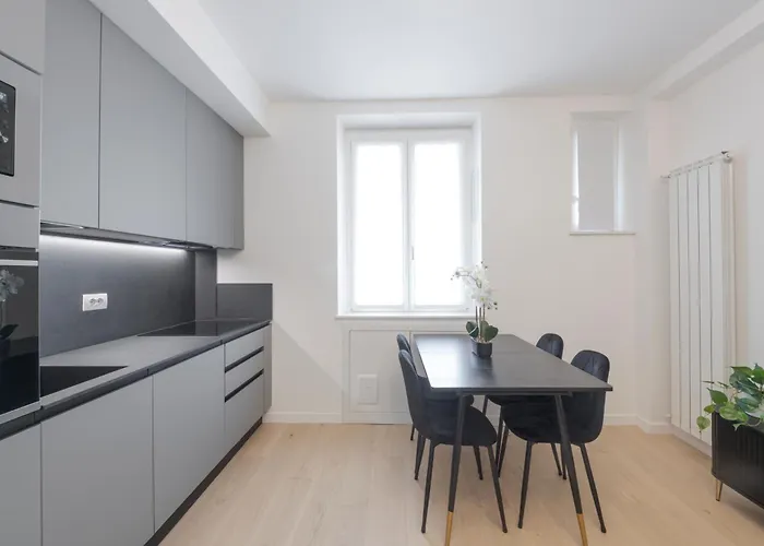 Apartment Royal Porta Venezia *